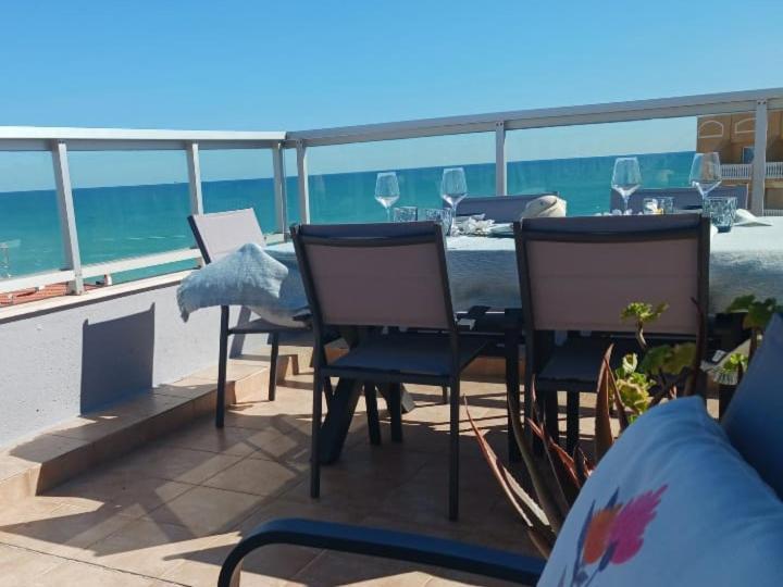 Ferienwohnung Precioso Atico Frente Al Mar Reformado 2025 Peñíscola Exterior foto